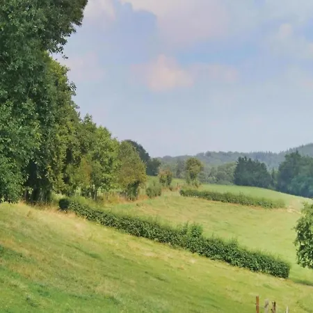 아파트 In Near Town Center