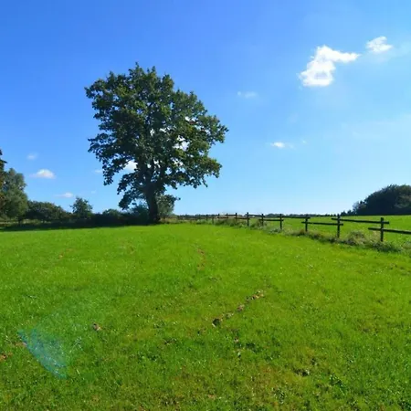 In Near Town Center * Spa